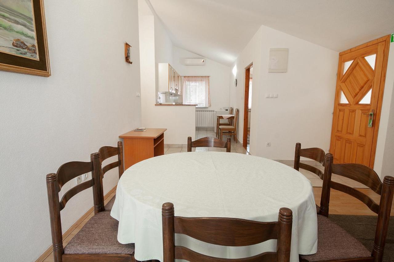 Giga Apartment Rakovica Exterior foto